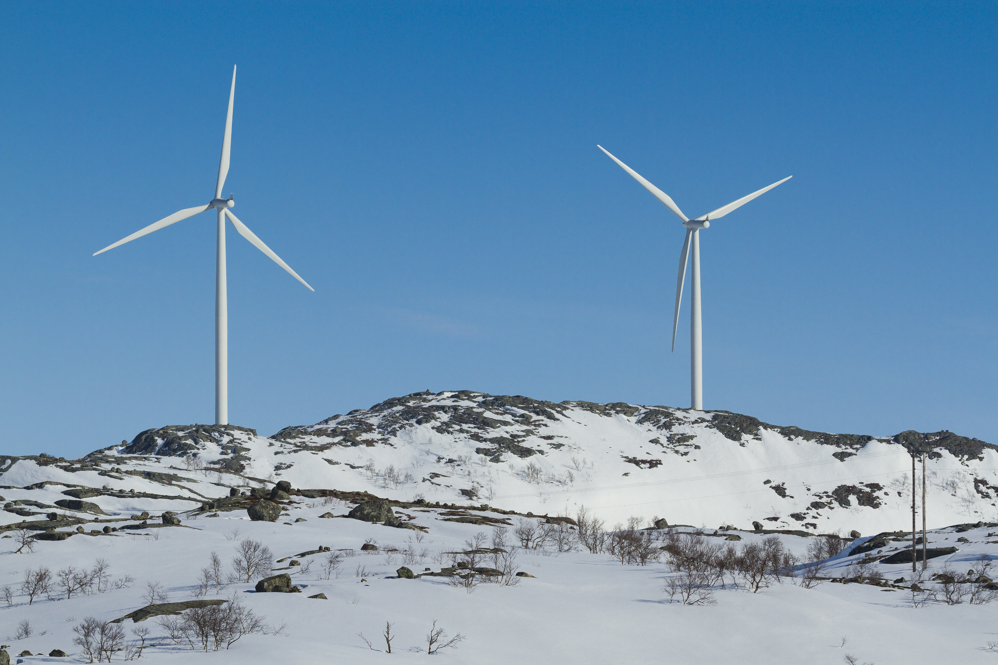 Nygårdsfjellet Vindpark ved Narvik. Foto: Simo Räsänen, Wikimedia Commons