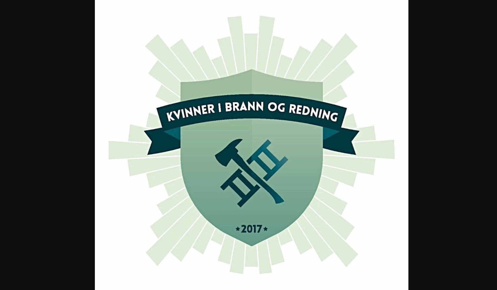 KVinner i brann og redning.JPG