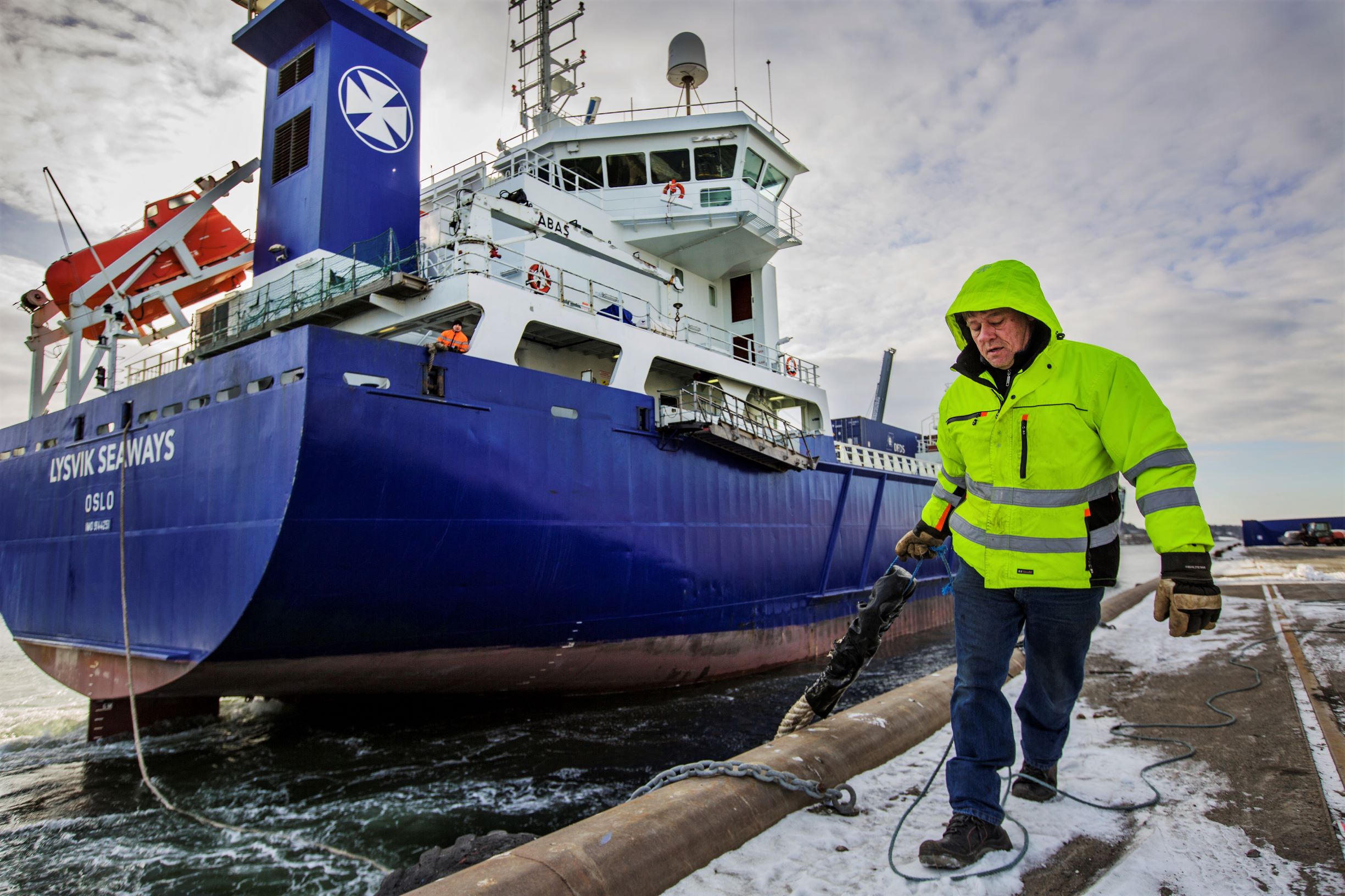 Mann Fortøyer Skip For Nett