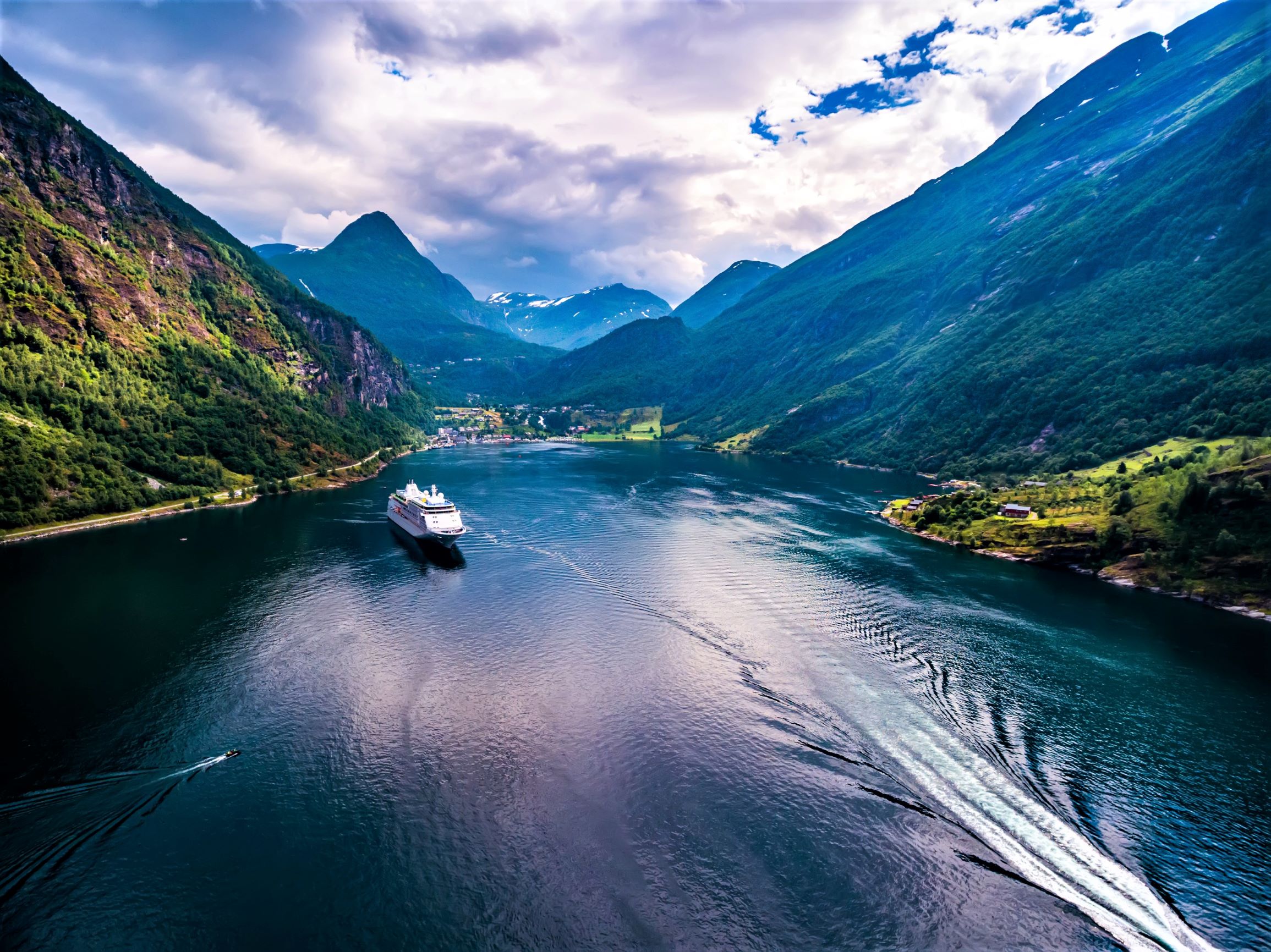 Cruiseskip Istock (2)