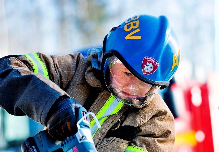 Brannkvinne Med Drill (3)