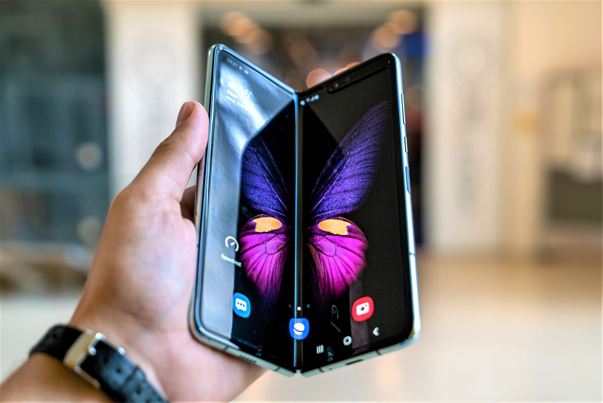 5G Vs. Fiber Foto Mika Baumeister Unsplash For Nett
