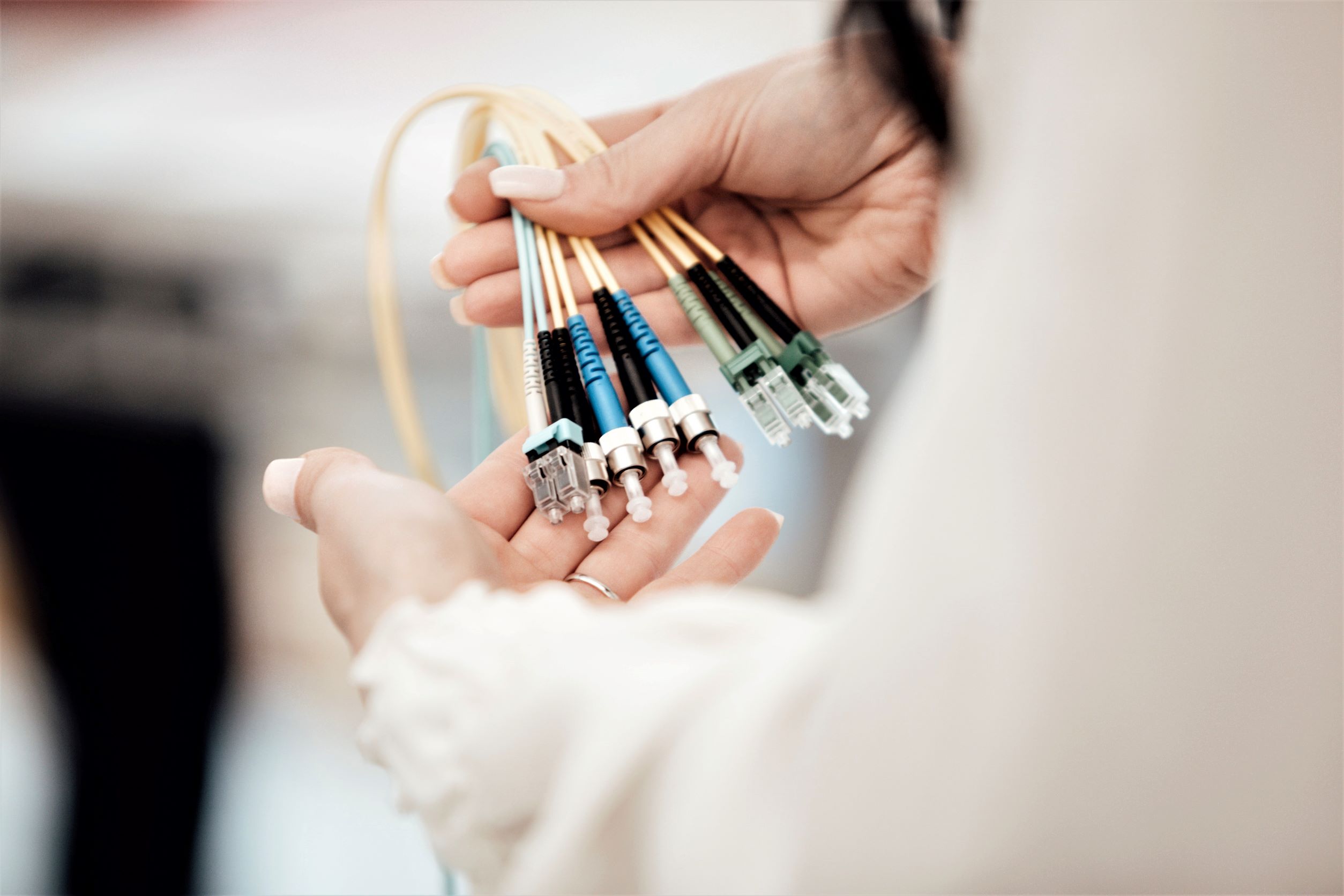 Fiberkabler Foto Lars Kienle Unsplash For Nett
