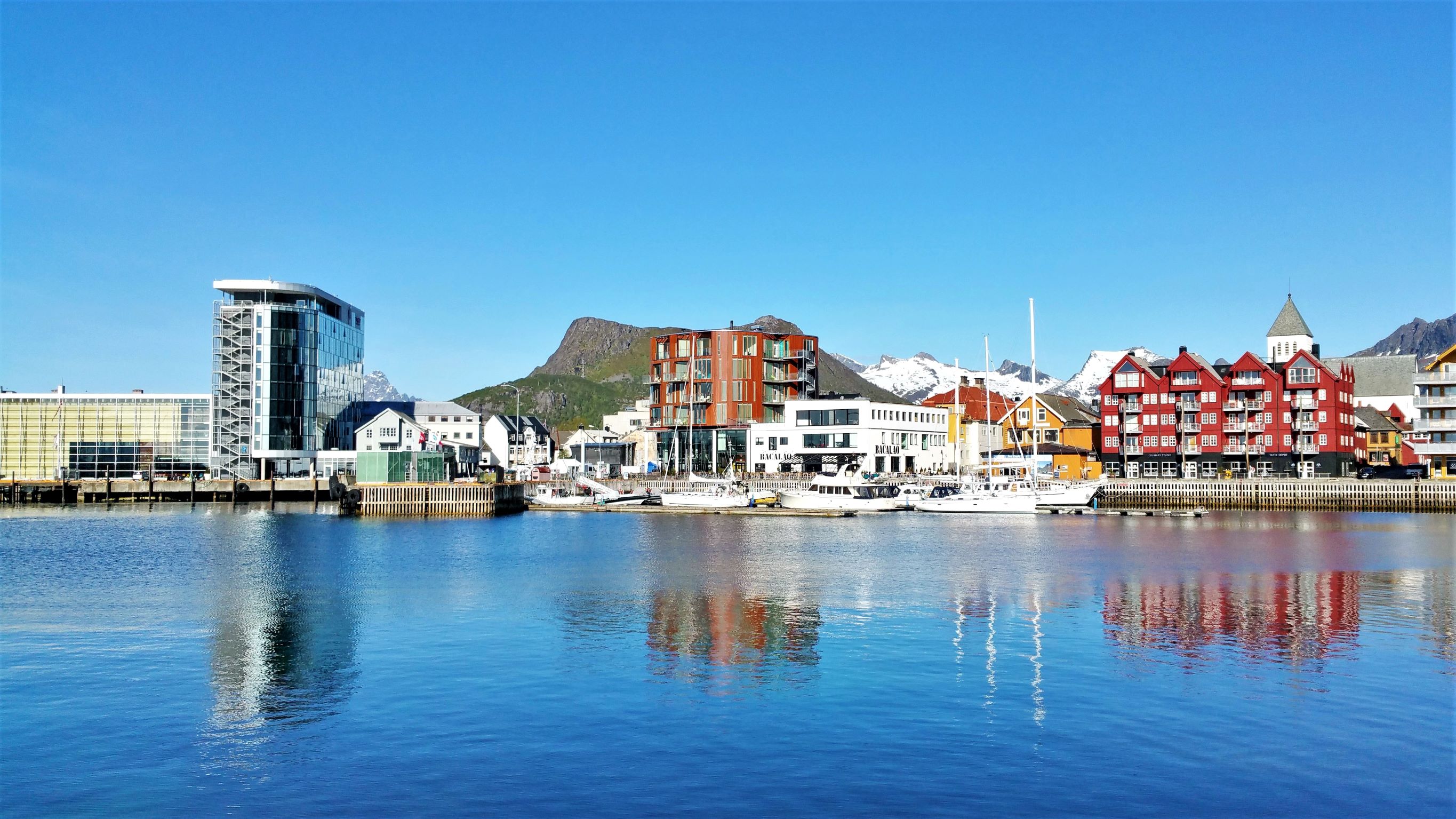 Svolvær Foto Mark Konig Unsplash For Nett